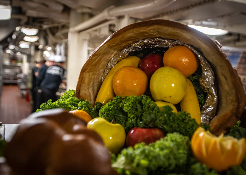 Nimitz Sailors Celebrate Thanksgiving