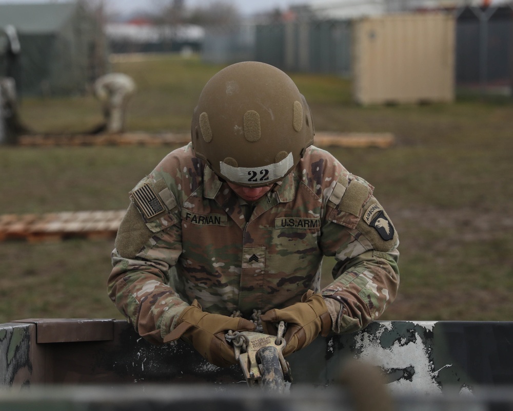 Air Assault sling load inspection in Romania