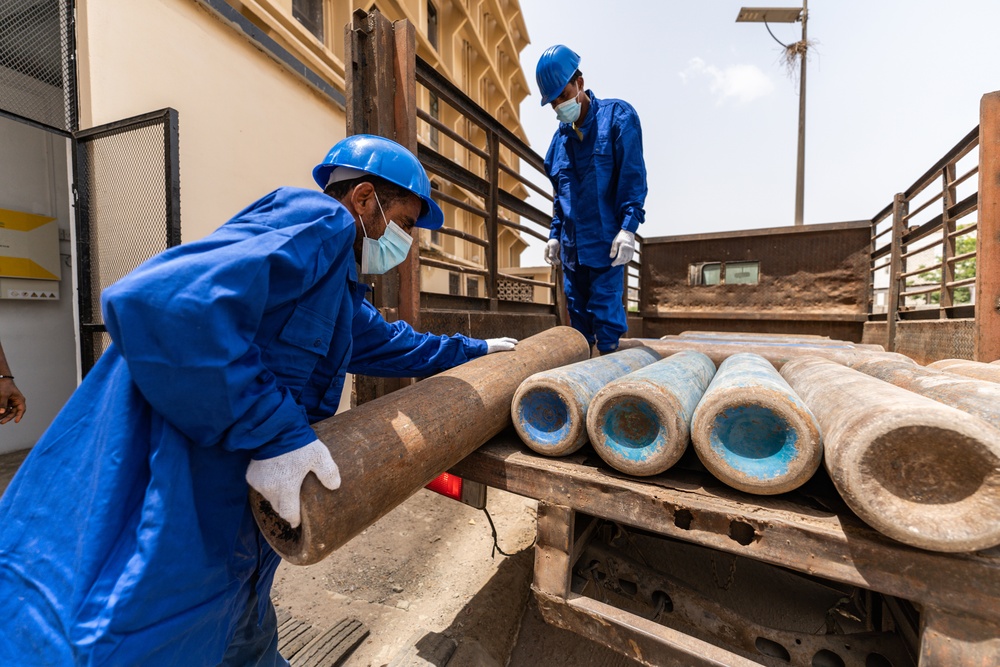 USAID and WHO supply oxygen for hospital patients in Yemen