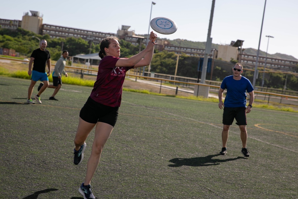 USNS Comfort Holds Thanksgiving Captain's Cup