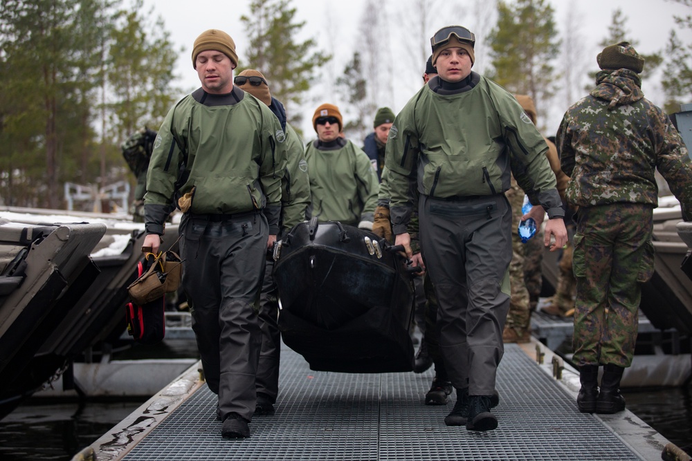 U.S. Marines with Combat Logistics Battalion 6 Conduct Unmanned Surface Vehicle Training