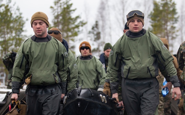 U.S. Marines with Combat Logistics Battalion 6 Conduct Unmanned Surface Vehicle Training