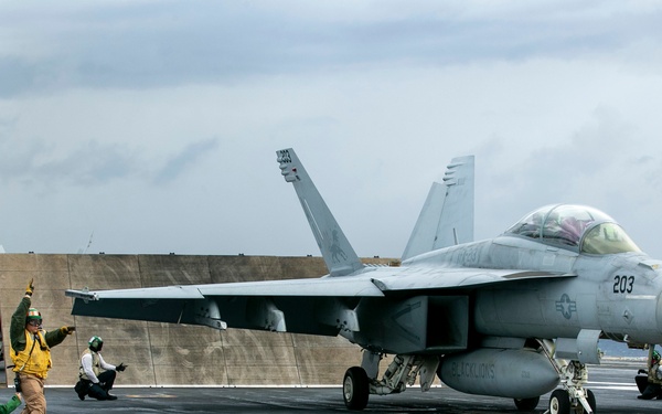 Carrier Airwing (CVW) 8 Fly Off GRF