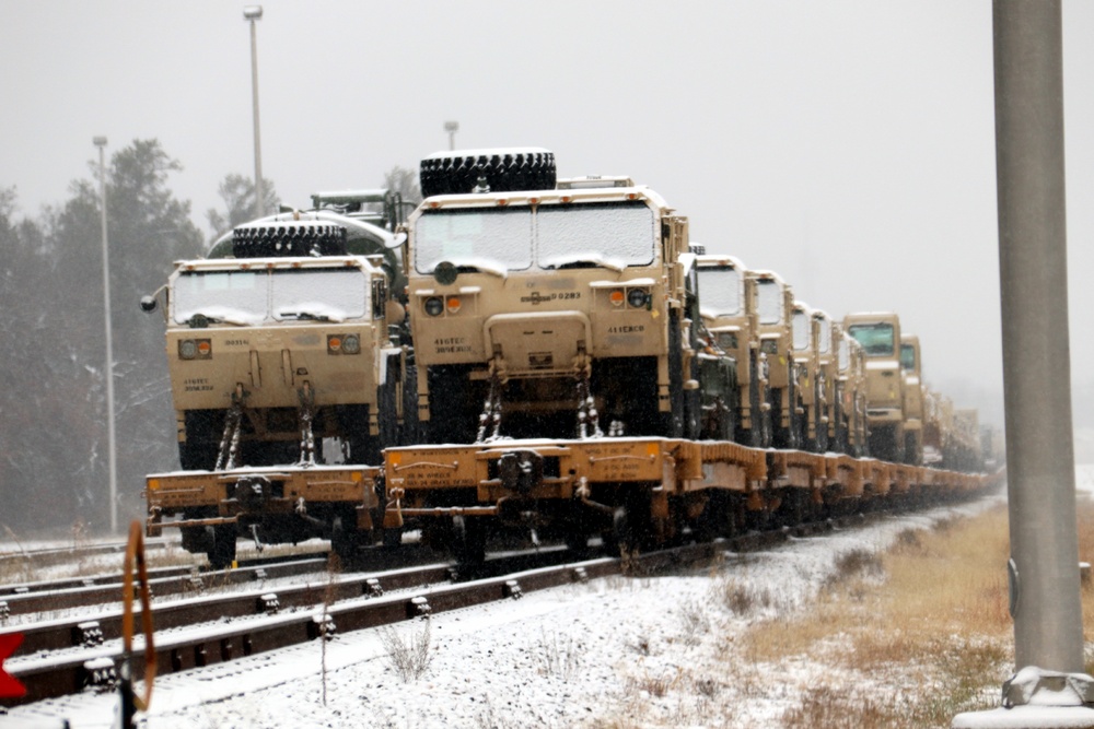 411th Engineer Company equipment deployment by rail movement at Fort McCoy