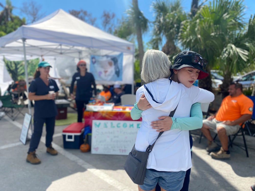 Local Residents on Sanibel Get Emotional Support