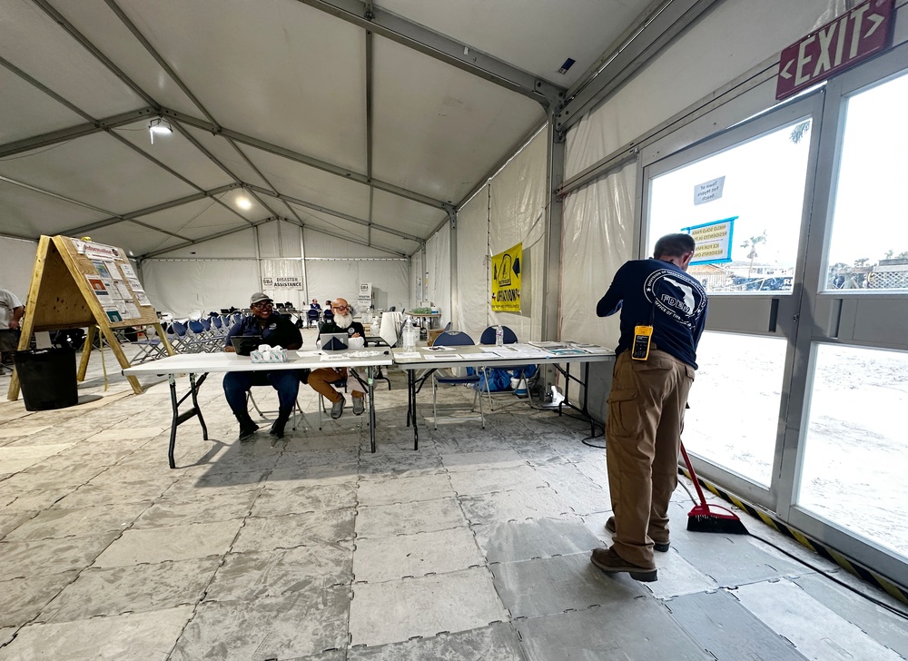 Disasater Recovery Center Opens on Fort Myers Beach