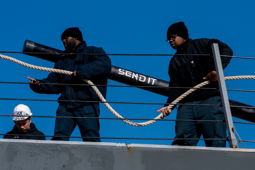 USS McFaul returns to Naval Station Norfolk