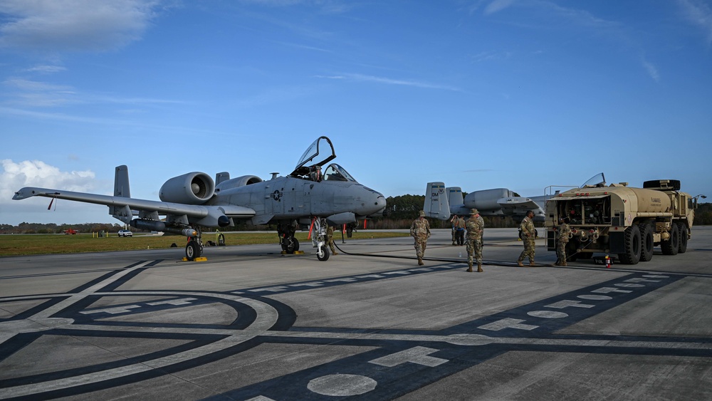 354th FGS A-10 recovery and refuel at Bushwhacker 22-07