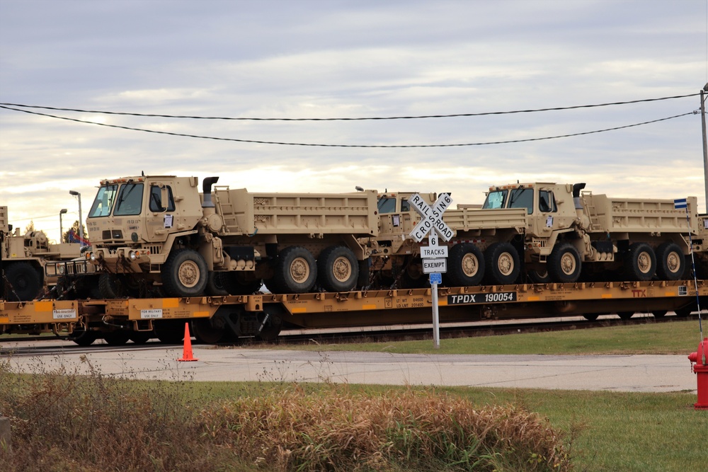 411th Engineer Company equipment deployment by rail movement at Fort McCoy