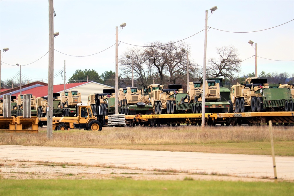 411th Engineer Company equipment deployment by rail movement at Fort McCoy