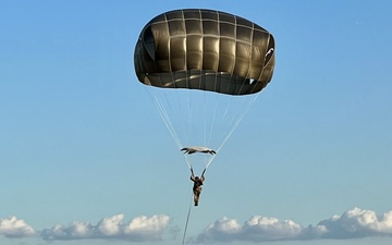 1BCT, 82nd ABN Conducts Airborne Operation