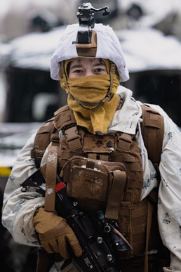 U.S. Marines with Combat Logistics Battalion 6 perform Littoral Reconnaissance