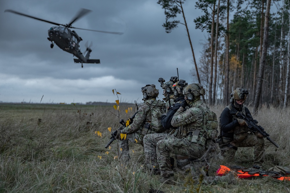 2-501st Desert Knights Conduct Medical Evacuation Training with Polish Army JW AGAT