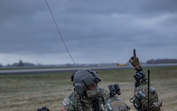 2-501st Desert Knights Conduct Medical Evacuation Training with Polish Army JW AGAT