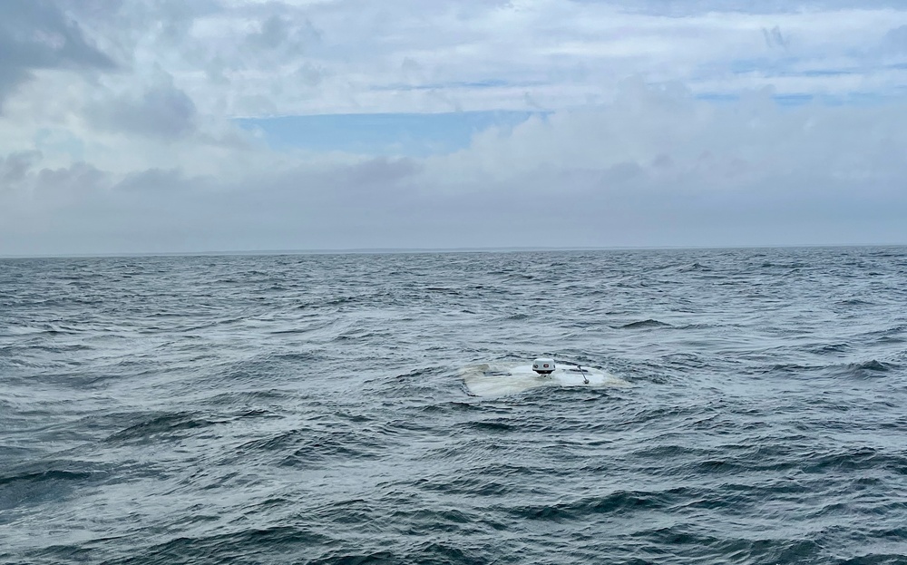 Coast Guard rescues 3 from capsized boat near Winyah Bay