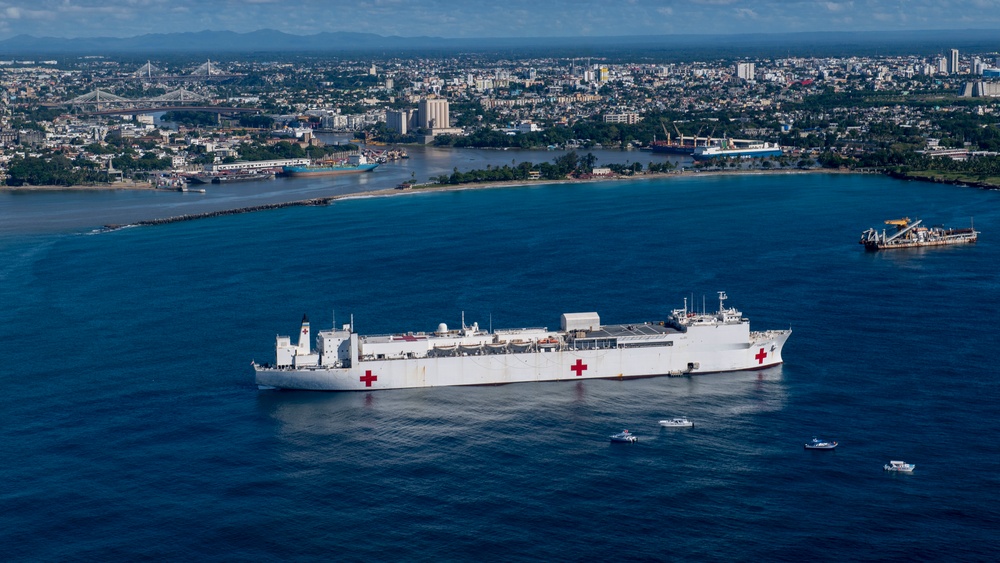 USNS COMFORT ARRIVES IN DOMINICAN REPUBLIC FOR CONTINUING PROMISE