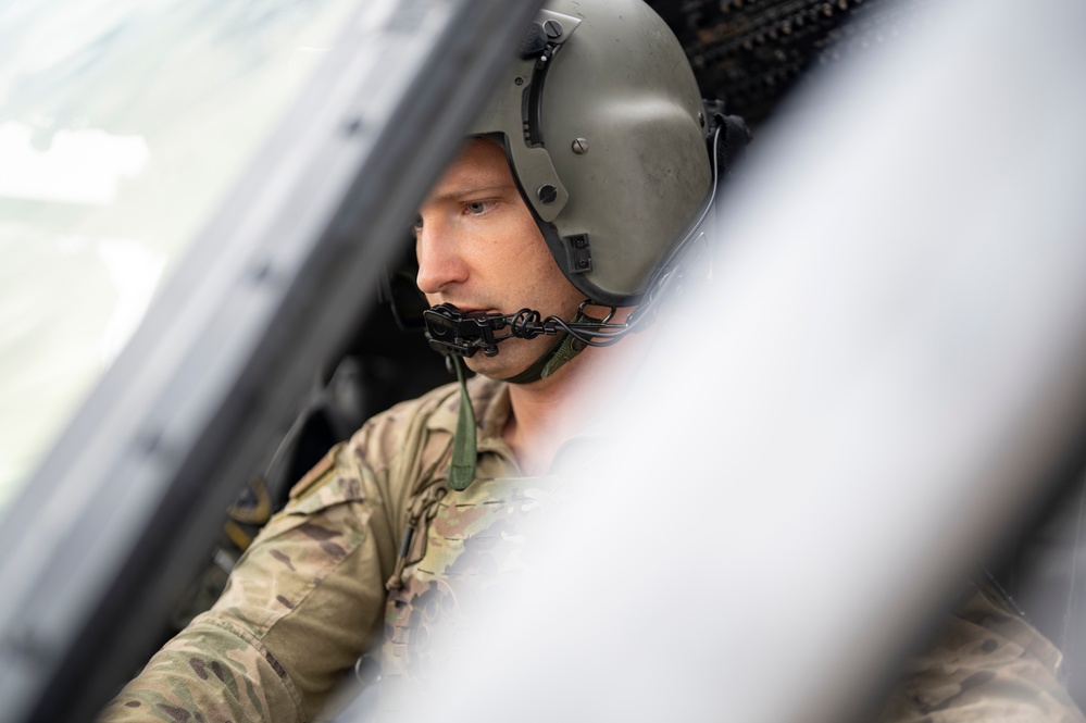 Pave Hawk preps for personnel recovery training