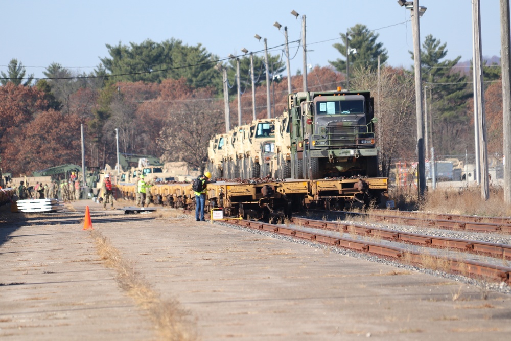 411th Engineer Company equipment deployment by rail movement at Fort McCoy