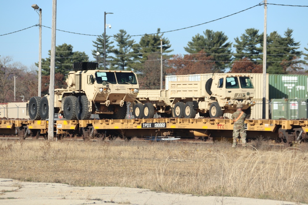 411th Engineer Company equipment deployment by rail movement at Fort McCoy