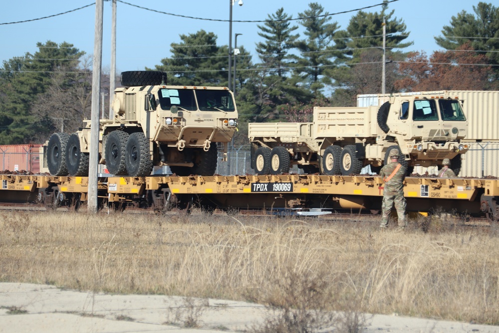 411th Engineer Company equipment deployment by rail movement at Fort McCoy