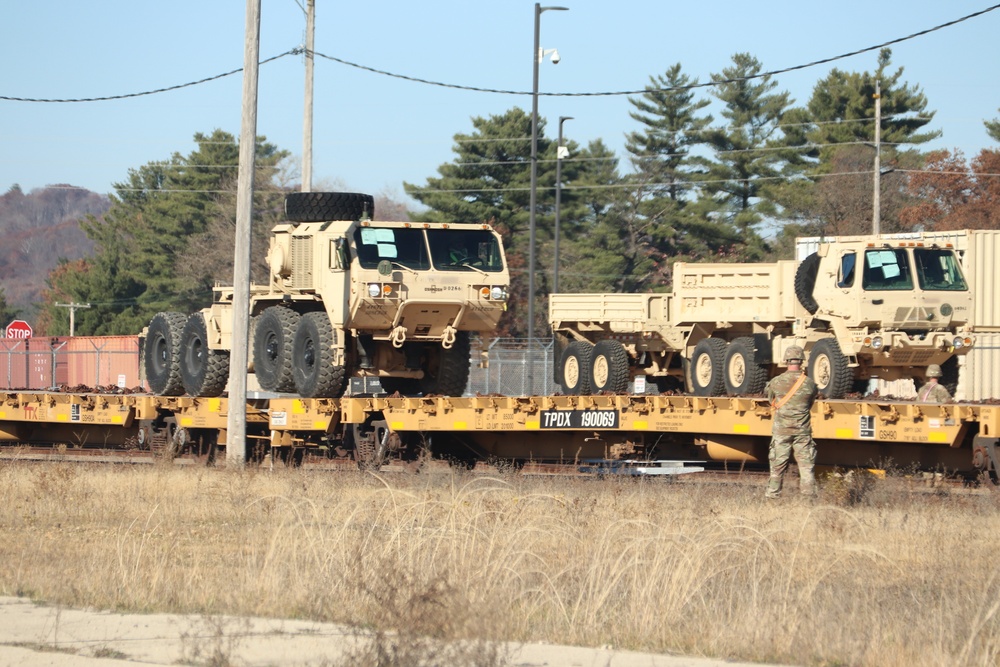 411th Engineer Company equipment deployment by rail movement at Fort McCoy