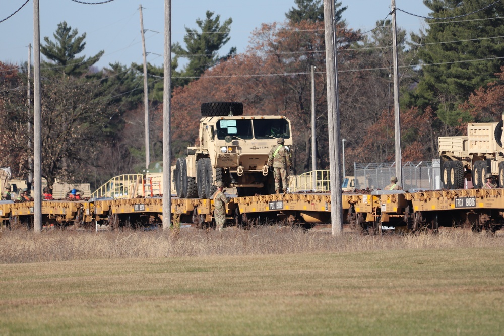 411th Engineer Company equipment deployment by rail movement at Fort McCoy