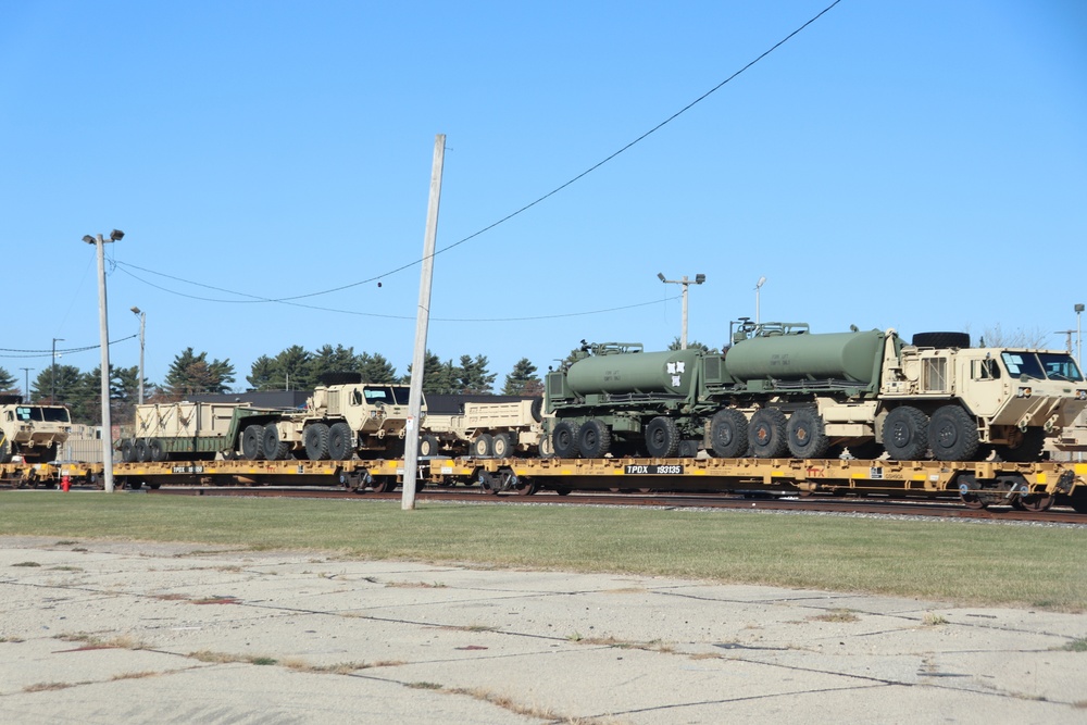 411th Engineer Company equipment deployment by rail movement at Fort McCoy