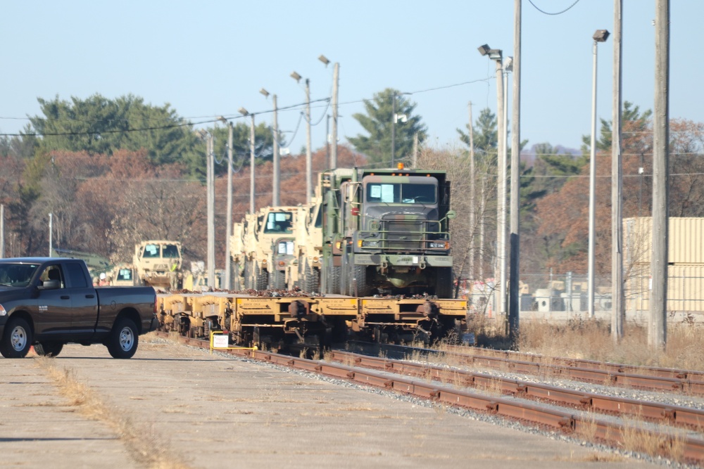 411th Engineer Company equipment deployment by rail movement at Fort McCoy