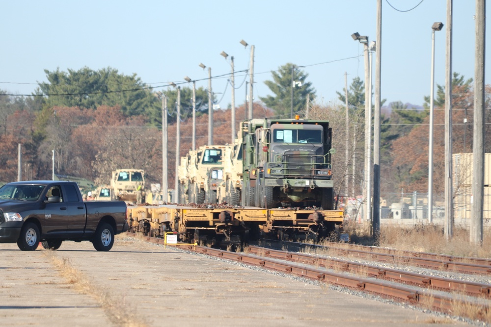 411th Engineer Company equipment deployment by rail movement at Fort McCoy