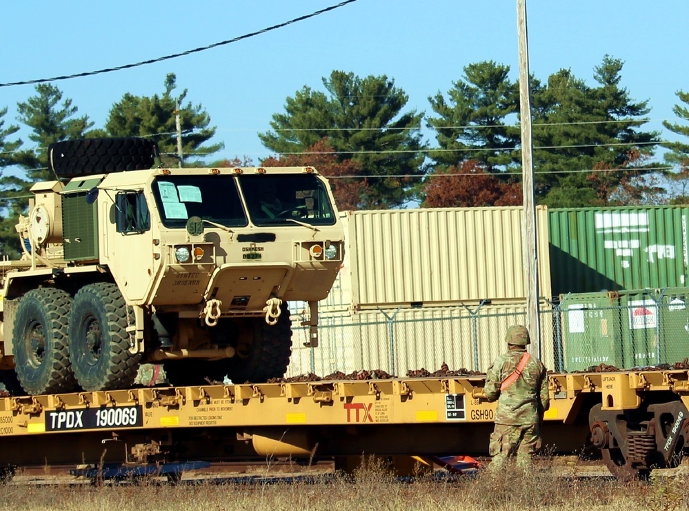 411th Engineer Company equipment deployment by rail movement at Fort McCoy