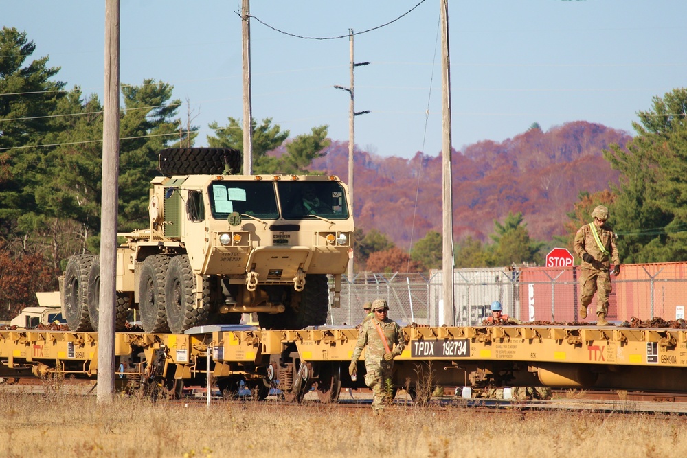 411th Engineer Company equipment deployment by rail movement at Fort McCoy