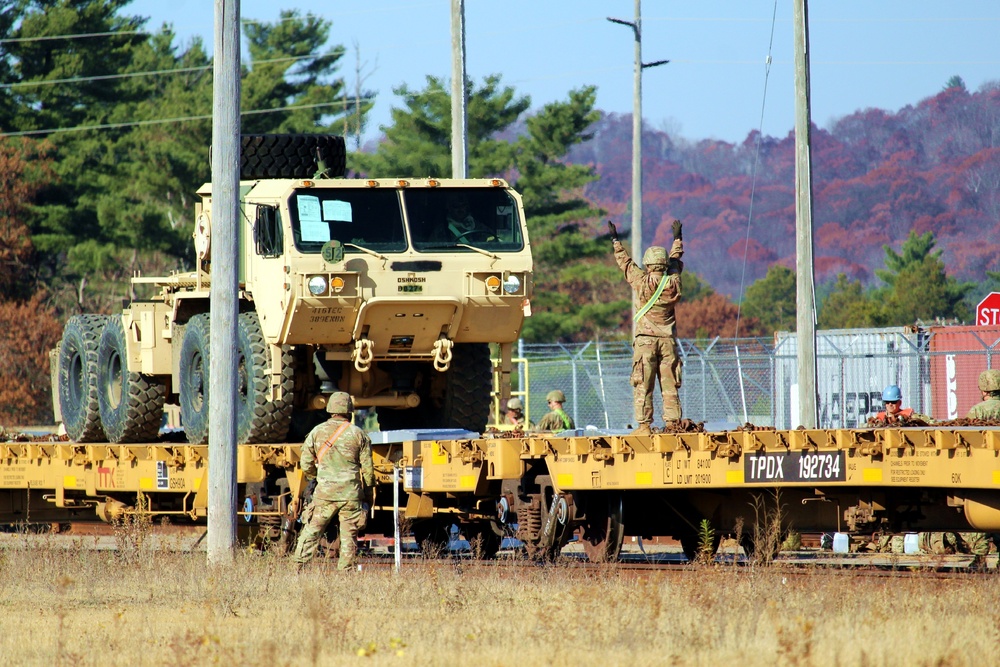 411th Engineer Company equipment deployment by rail movement at Fort McCoy