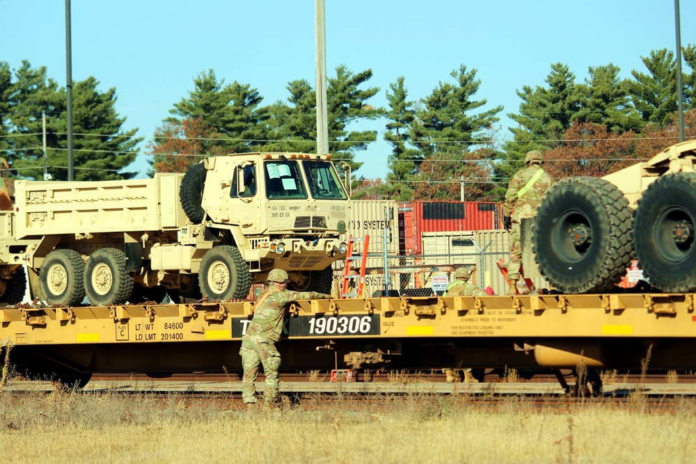 411th Engineer Company equipment deployment by rail movement at Fort McCoy