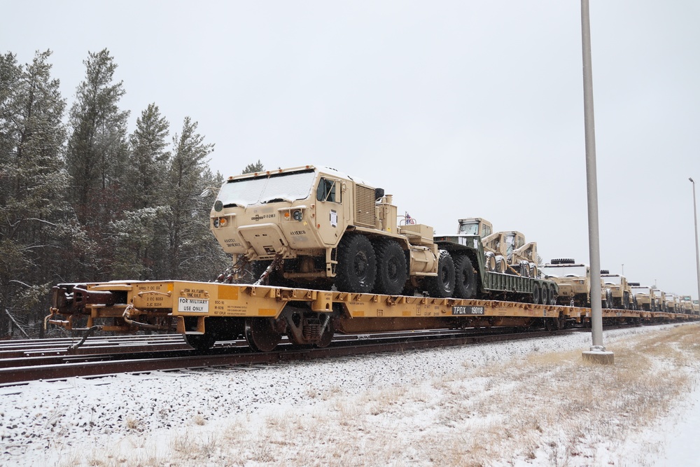 411th Engineer Company equipment deployment by rail movement at Fort McCoy