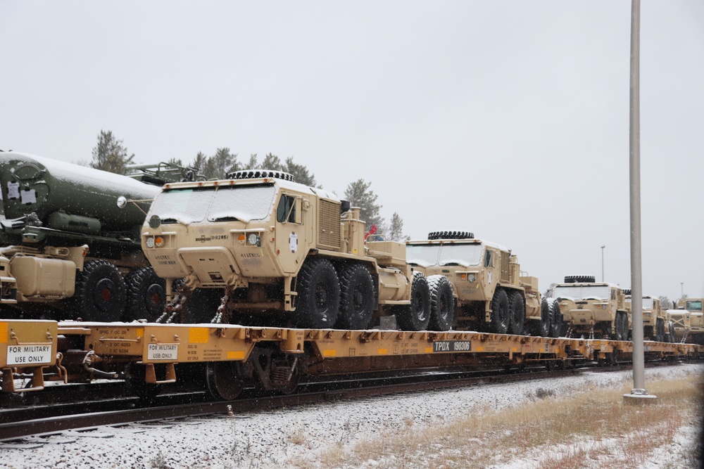 411th Engineer Company equipment deployment by rail movement at Fort McCoy