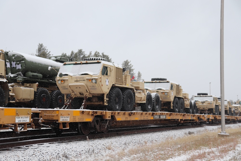 411th Engineer Company equipment deployment by rail movement at Fort McCoy