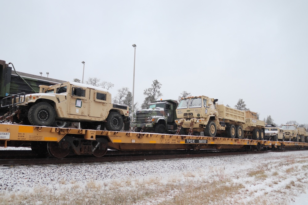 411th Engineer Company equipment deployment by rail movement at Fort McCoy