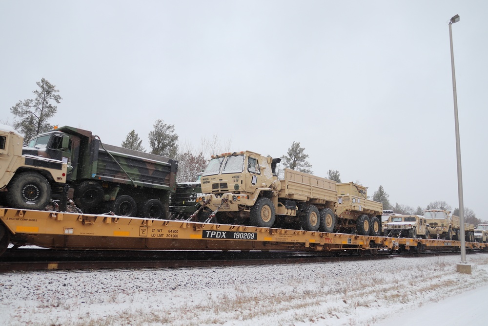 411th Engineer Company equipment deployment by rail movement at Fort McCoy