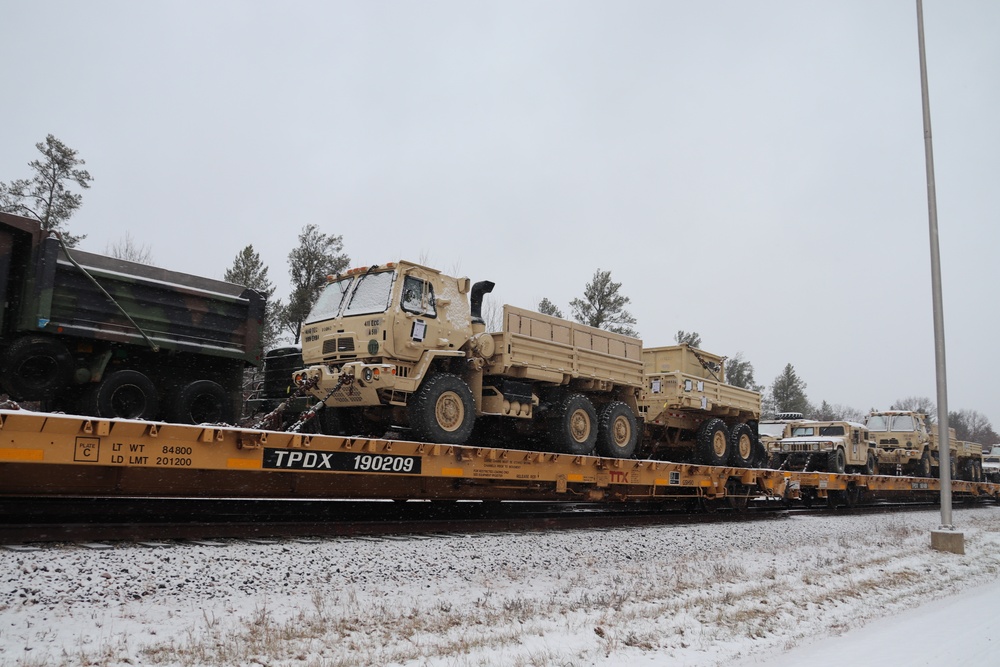 411th Engineer Company equipment deployment by rail movement at Fort McCoy