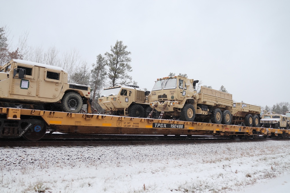 411th Engineer Company equipment deployment by rail movement at Fort McCoy