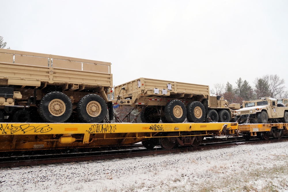 411th Engineer Company equipment deployment by rail movement at Fort McCoy