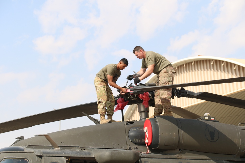 3-142nd AHB Blade Folding