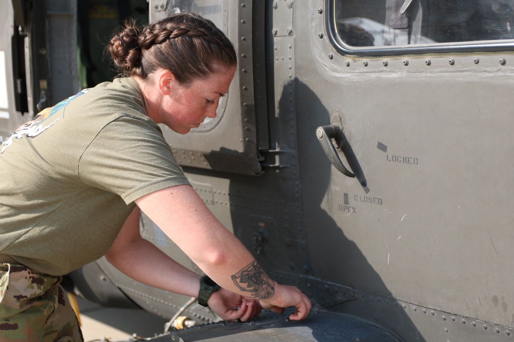 3-142nd AHB Blade Folding