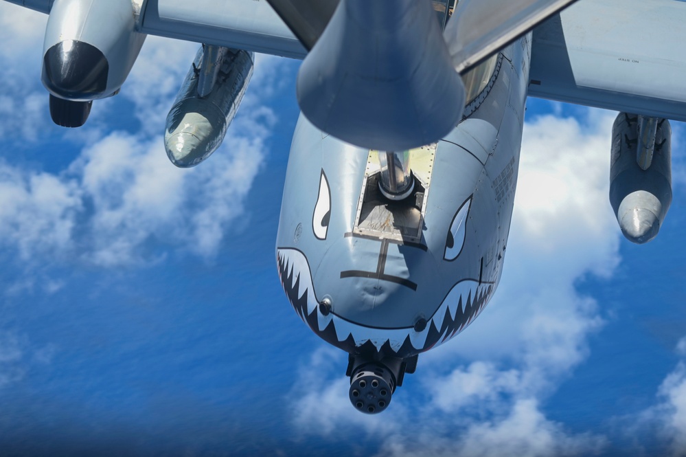 506 EARS aerial refuels Moody A-10C Thunderbolt II over Pacific Ocean