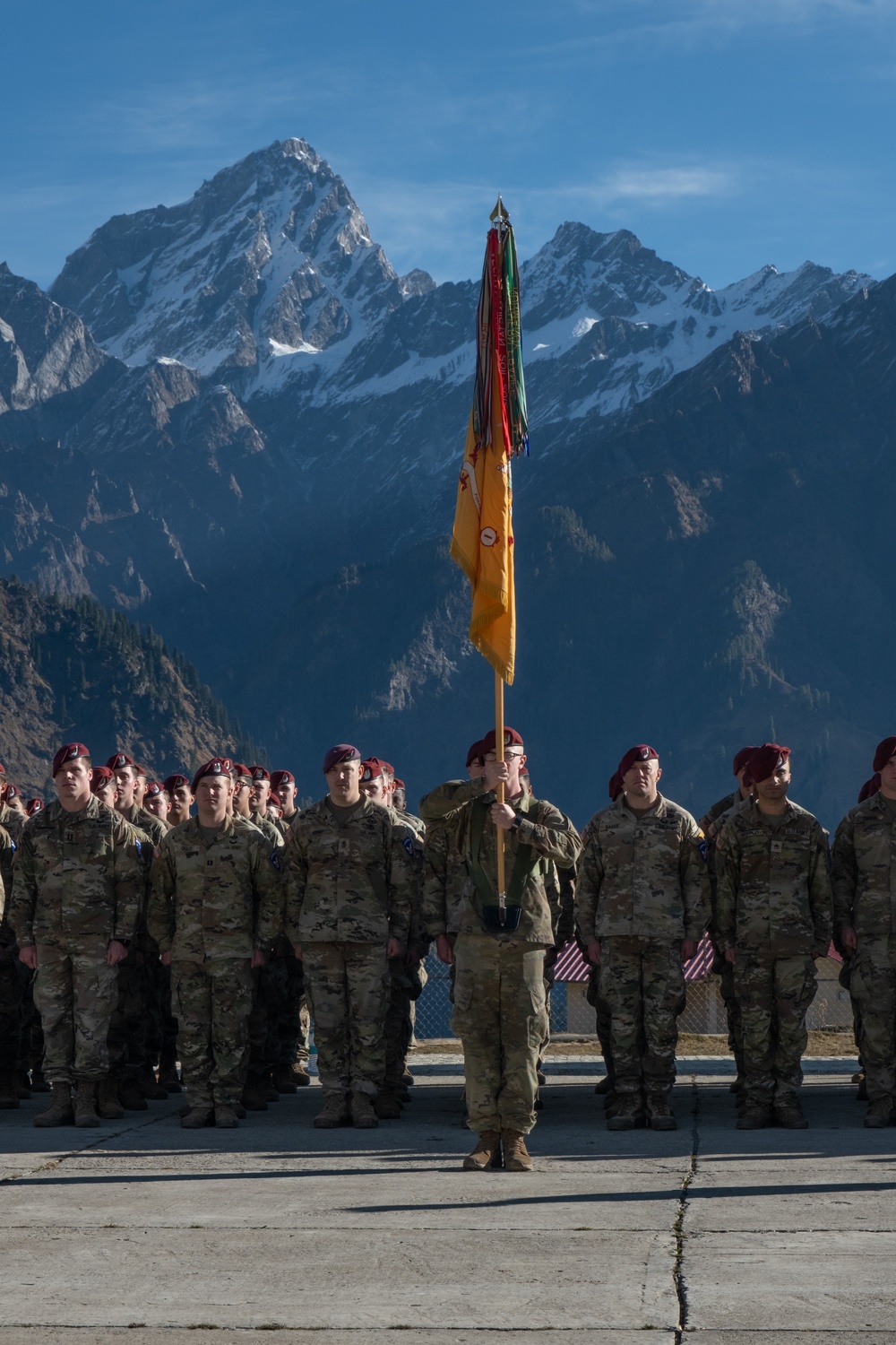 1-40th Cav Soldiers Stand at Attention