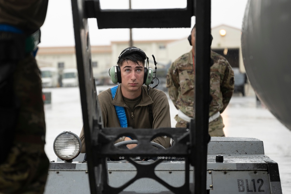 Weapons Load Crew of the 3rd Quarter Competition