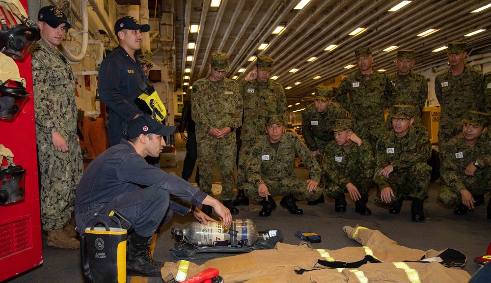 JGSDF 5th Sgt. Training Unit's Command Sgt. Maj Course Visits CFAS