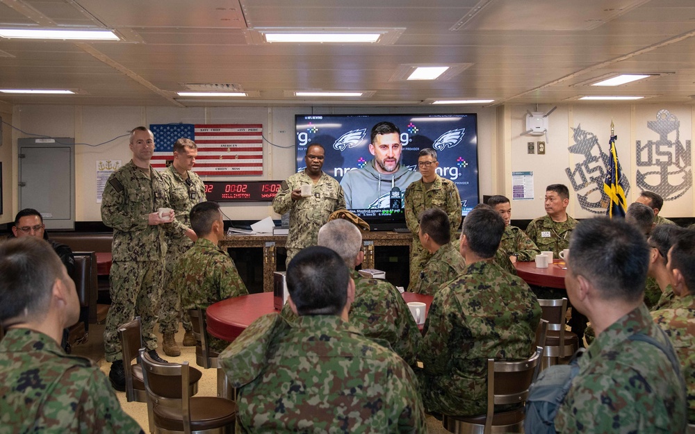 JGSDF 5th Sgt. Training Unit's Command Sgt. Maj Course Visits CFAS