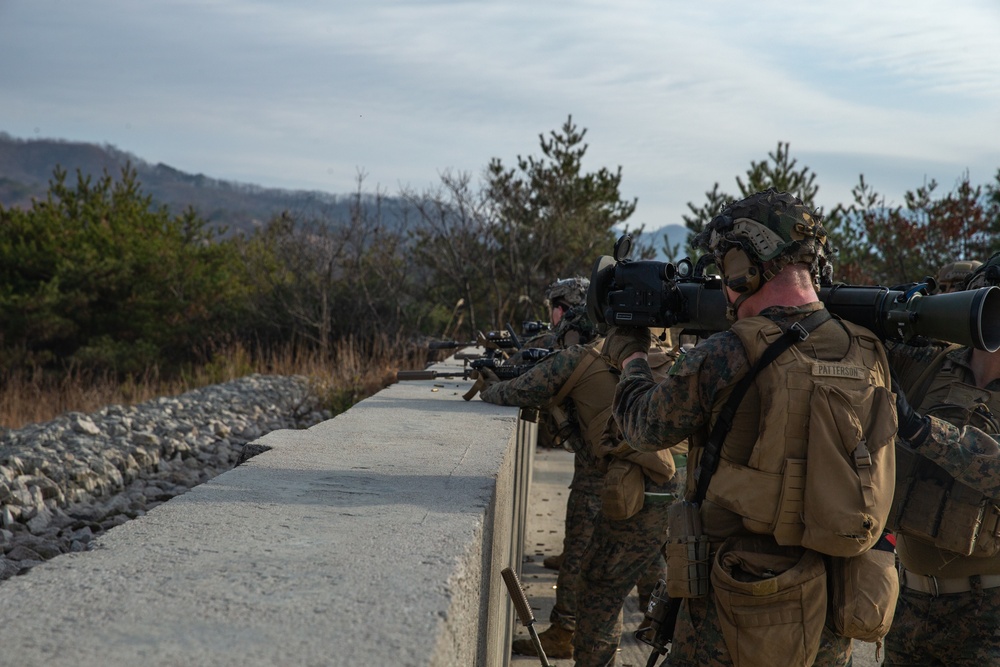 KMEP 23.1: U.S. Marines conduct a Platoon Attack