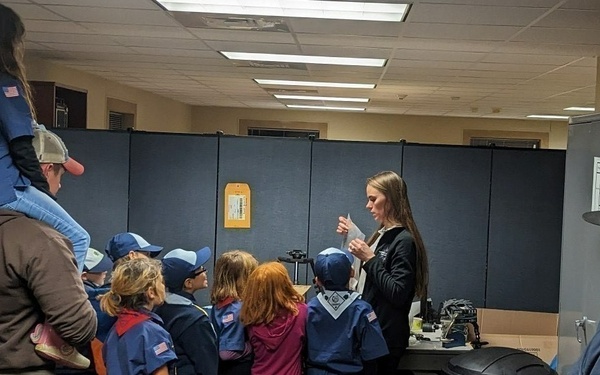 Army CID Special Agents Provide Investigation Education to Cub Scouts